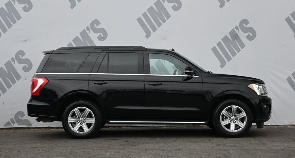 Used 2019 Ford Expedition XLT w/ Equipment Group 202A RWD image 4