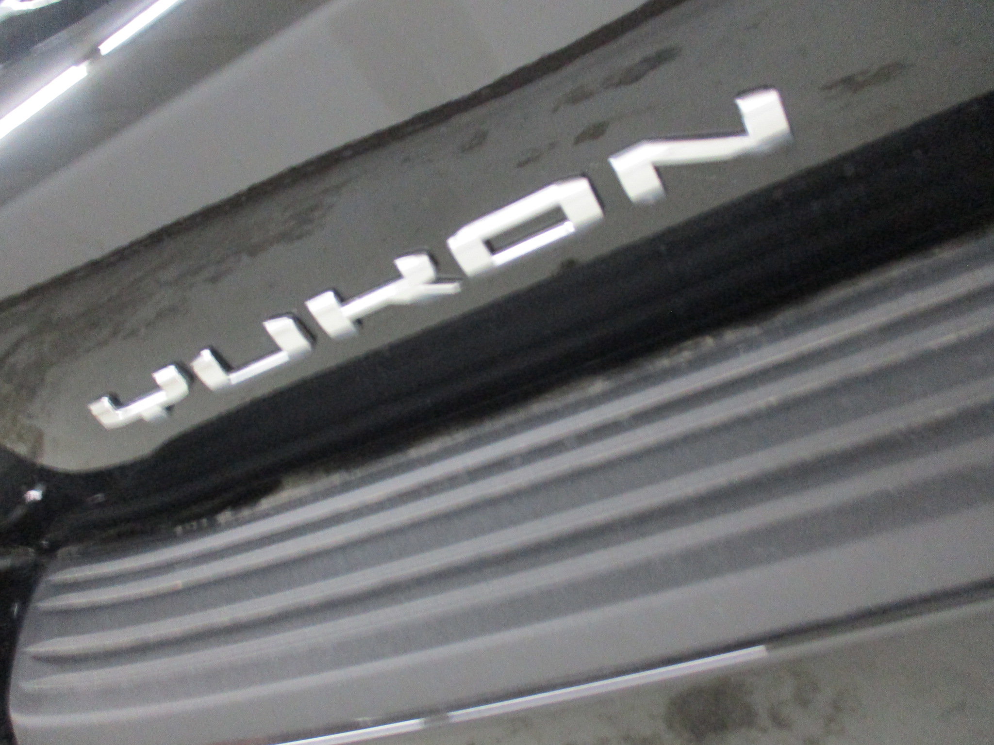 New 2026 GMC Yukon Denali w/ Sun & Power Step Package AWD/4WD image 9
