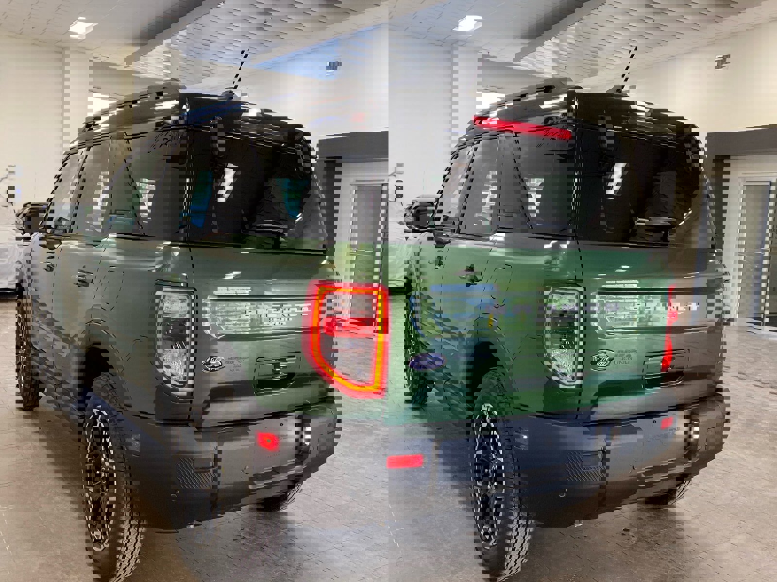 New 2025 Ford Bronco Sport Outer Banks w/ Outer Banks Tech Package+ image 5