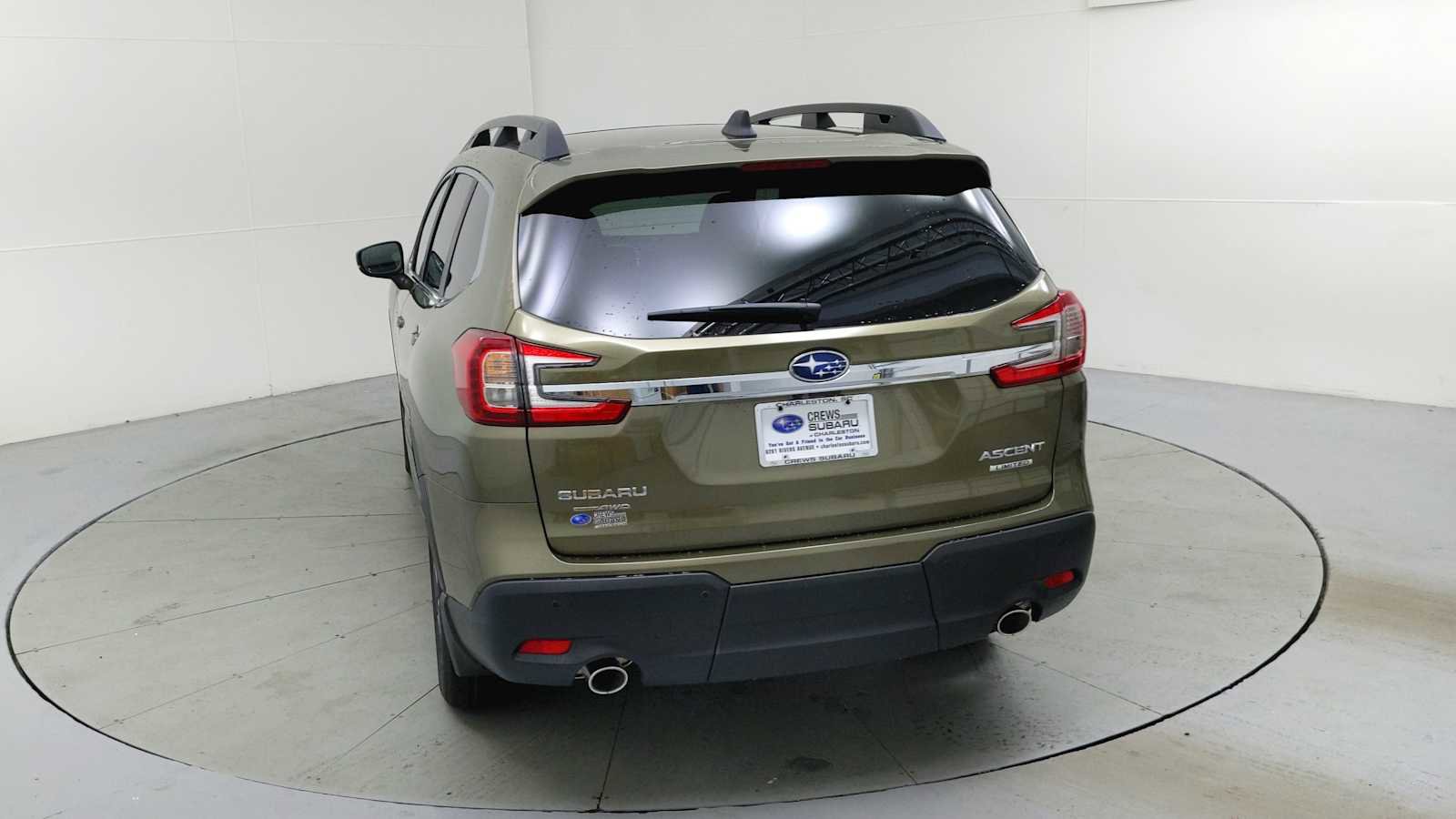 New 2025 Subaru Ascent Limited image 8