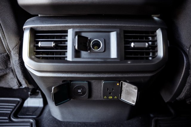 Used 2024 Ford F150 XLT w/ FX4 Off-Road Package image 32