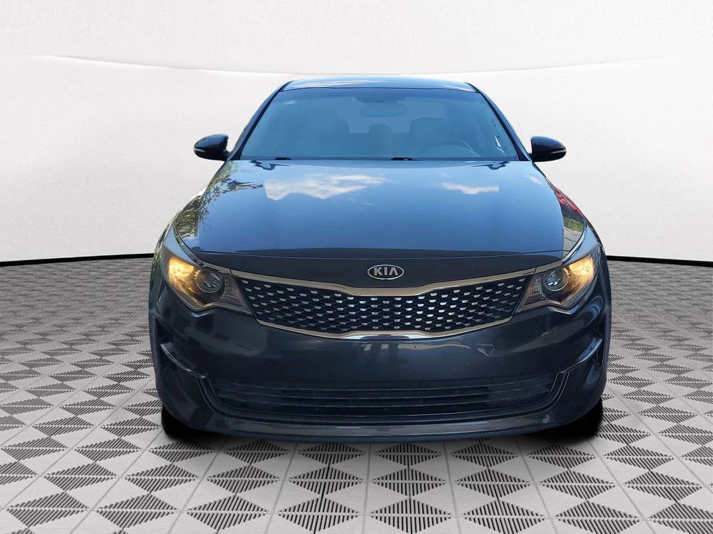 Used 2017 Kia Optima EX FWD image 2