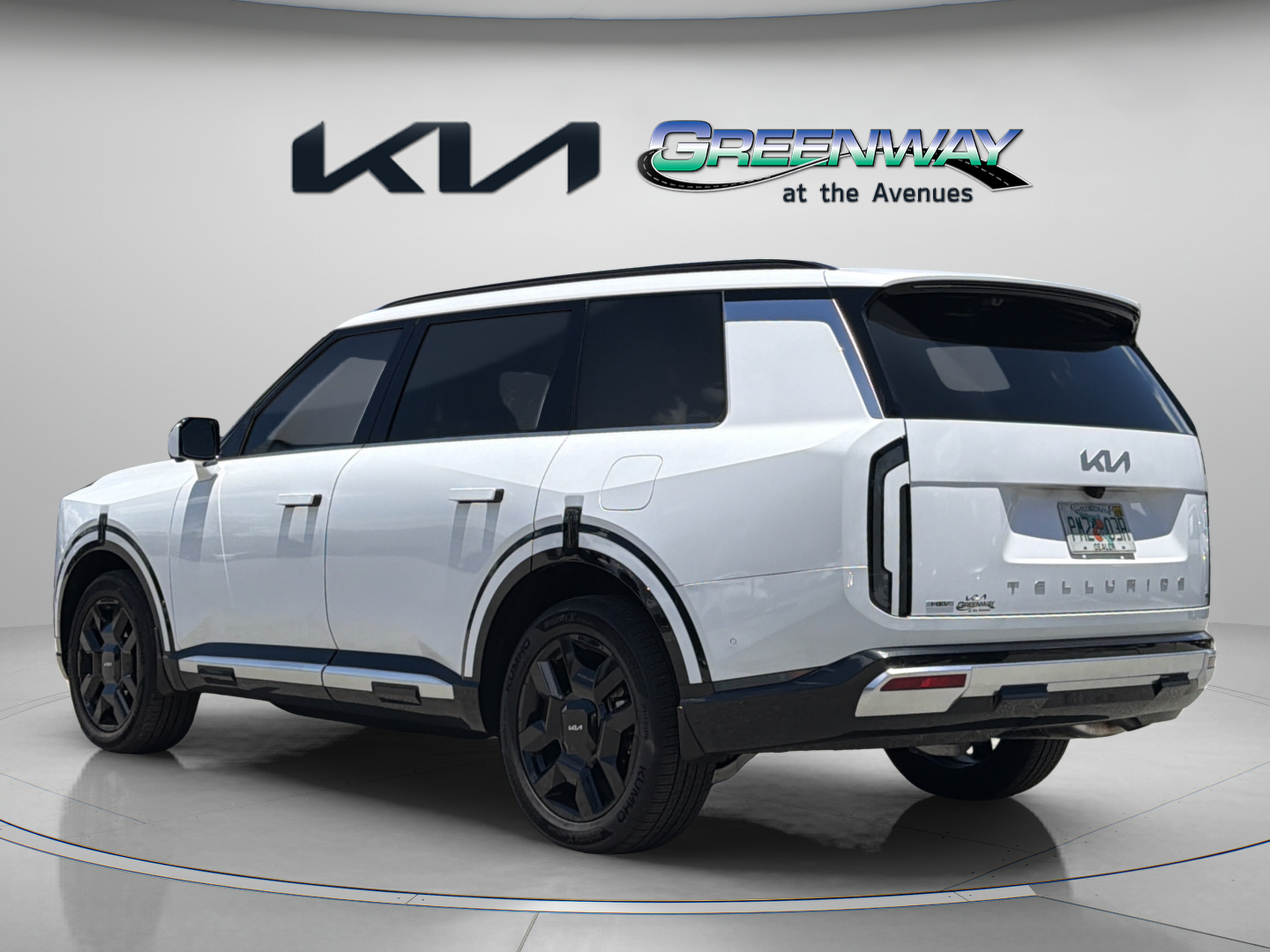 Used 2027 Kia Telluride SX Prestige AWD/4WD image 4
