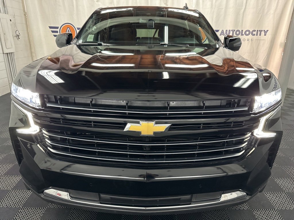 Used 2024 Chevrolet Suburban LT image 4