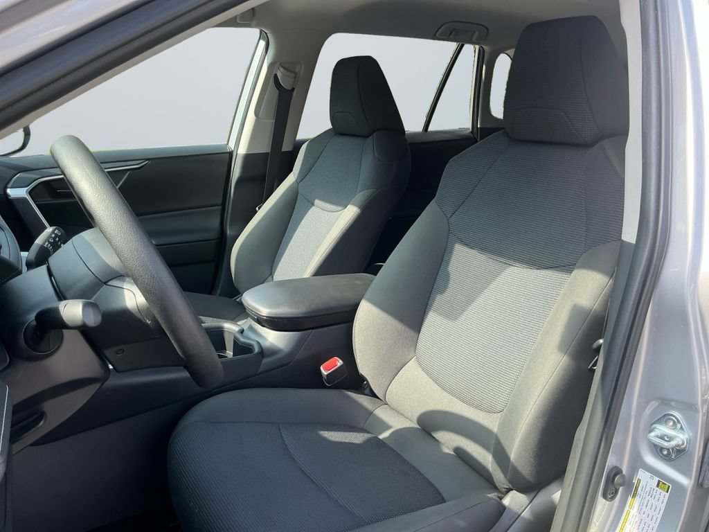 Certified 2024 Toyota RAV4 LE AWD/4WD image 11