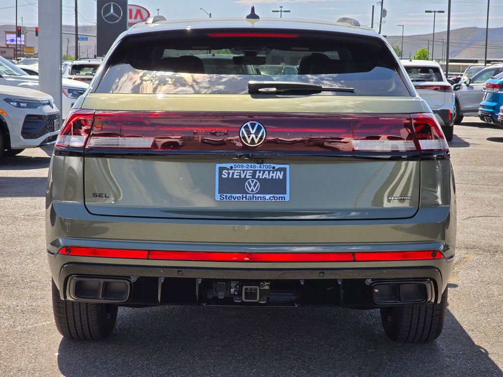 New 2026 Volkswagen Atlas Cross Sport SEL R-Line AWD/4WD image 4