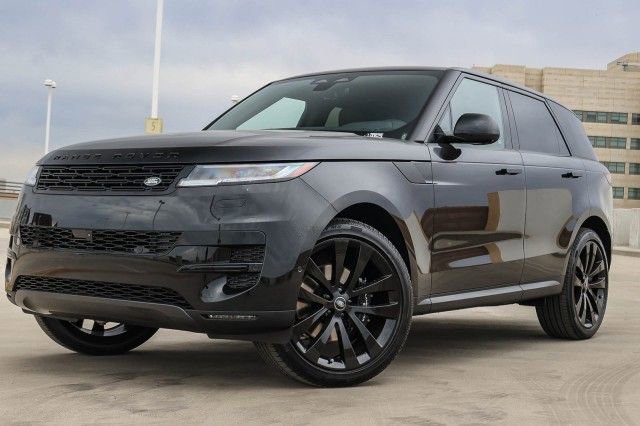 New 2025 Land Rover Range Rover Sport SE