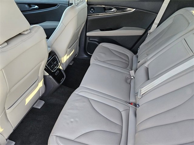 Certified 2022 Lincoln Nautilus Reserve w/ Equipment Group 201A image 29