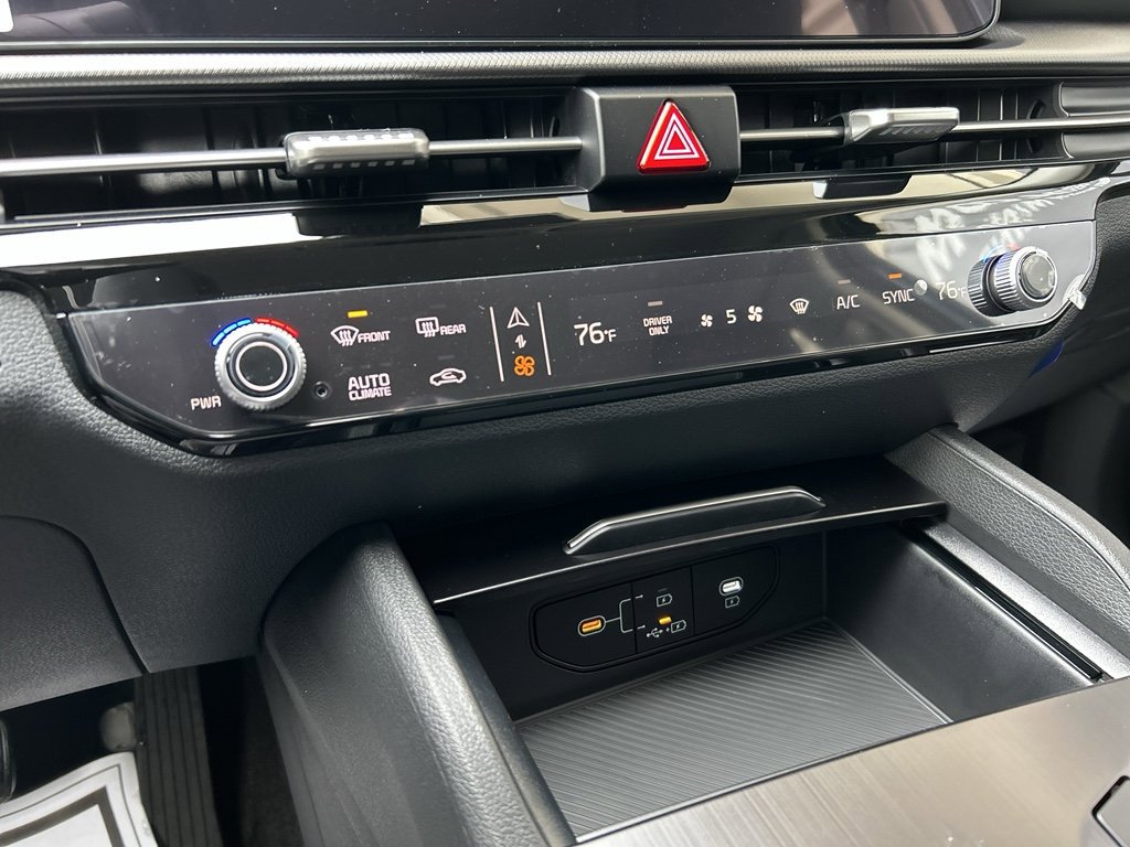 New 2026 Kia Sportage S AWD/4WD image 22