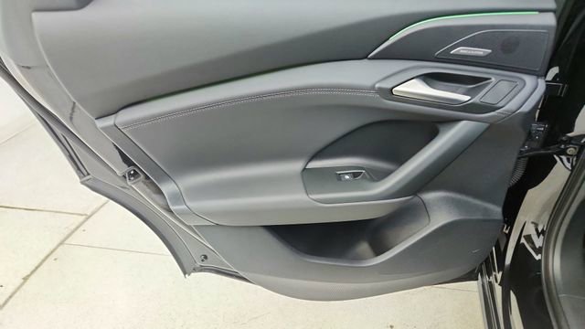 Used 2025 Audi A6 e-tron Prestige w/ Black Warm Weather Package image 32