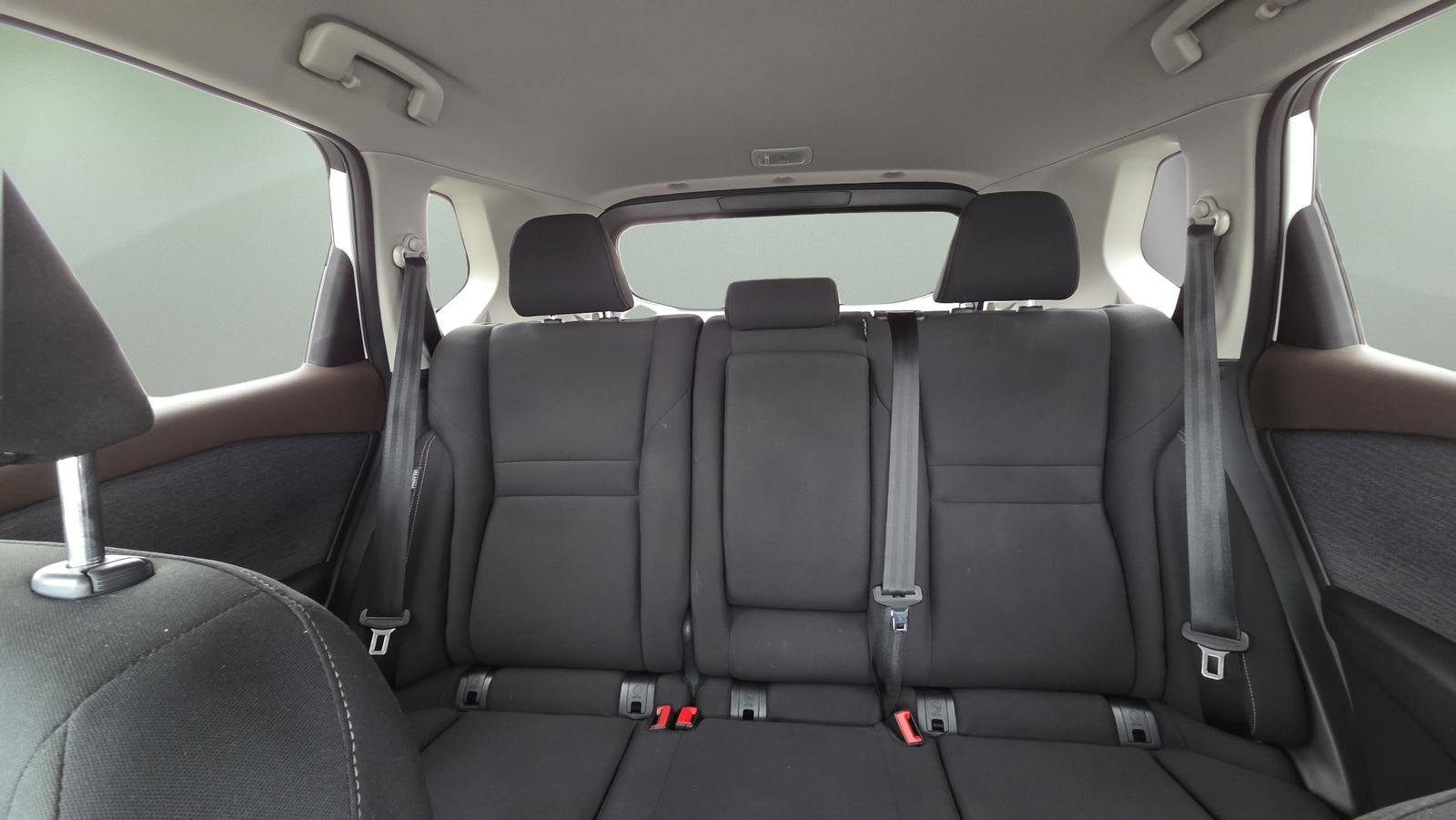 Used 2023 Nissan Rogue S FWD image 13