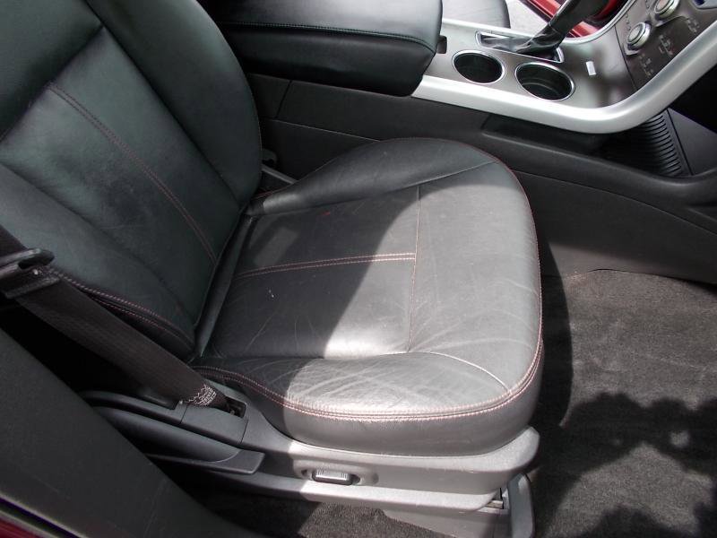 Used 2013 Ford Edge SEL FWD image 19