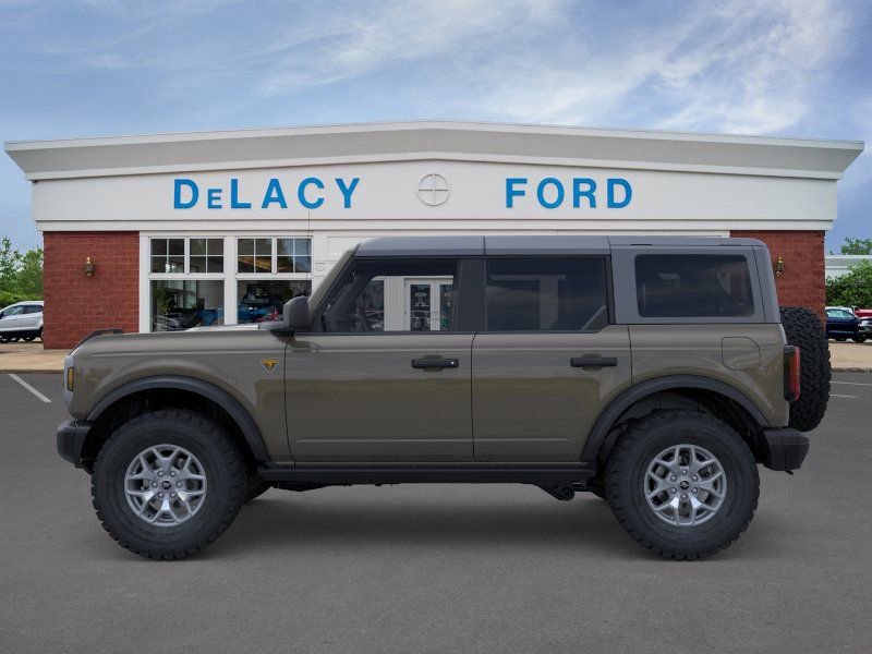 New 2025 Ford Bronco Badlands AWD/4WD image 3
