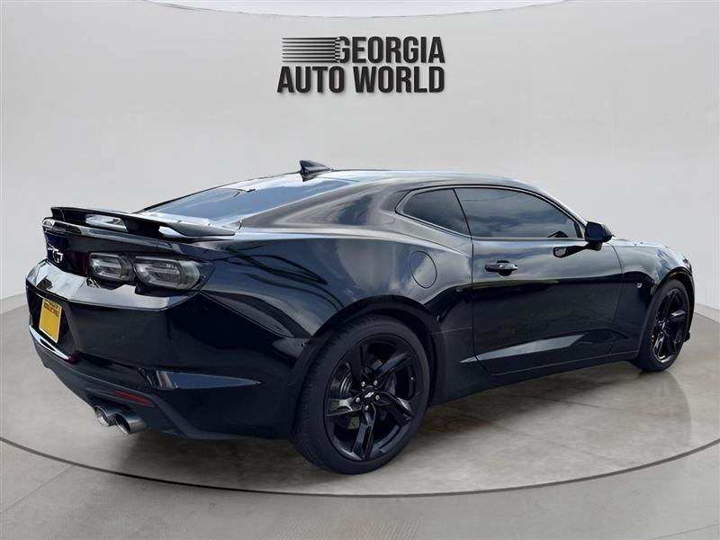 Used 2019 Chevrolet Camaro SS RWD image 13