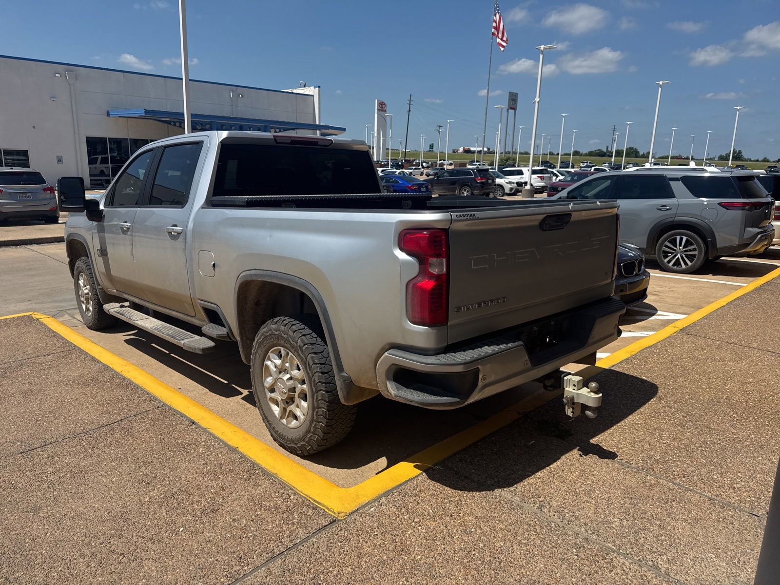 Used 2020 Chevrolet Silverado 2500 LT w/ Texas Edition AWD/4WD image 5