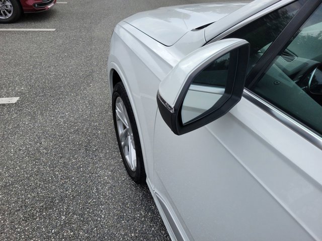 Used 2021 Audi Q7 2.0T Premium w/ Convenience Package image 18