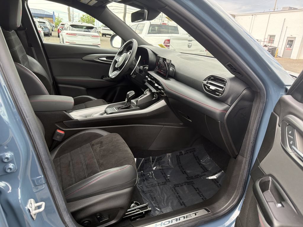 Used 2024 Dodge Hornet R/T w/ Track Pack AWD/4WD image 15