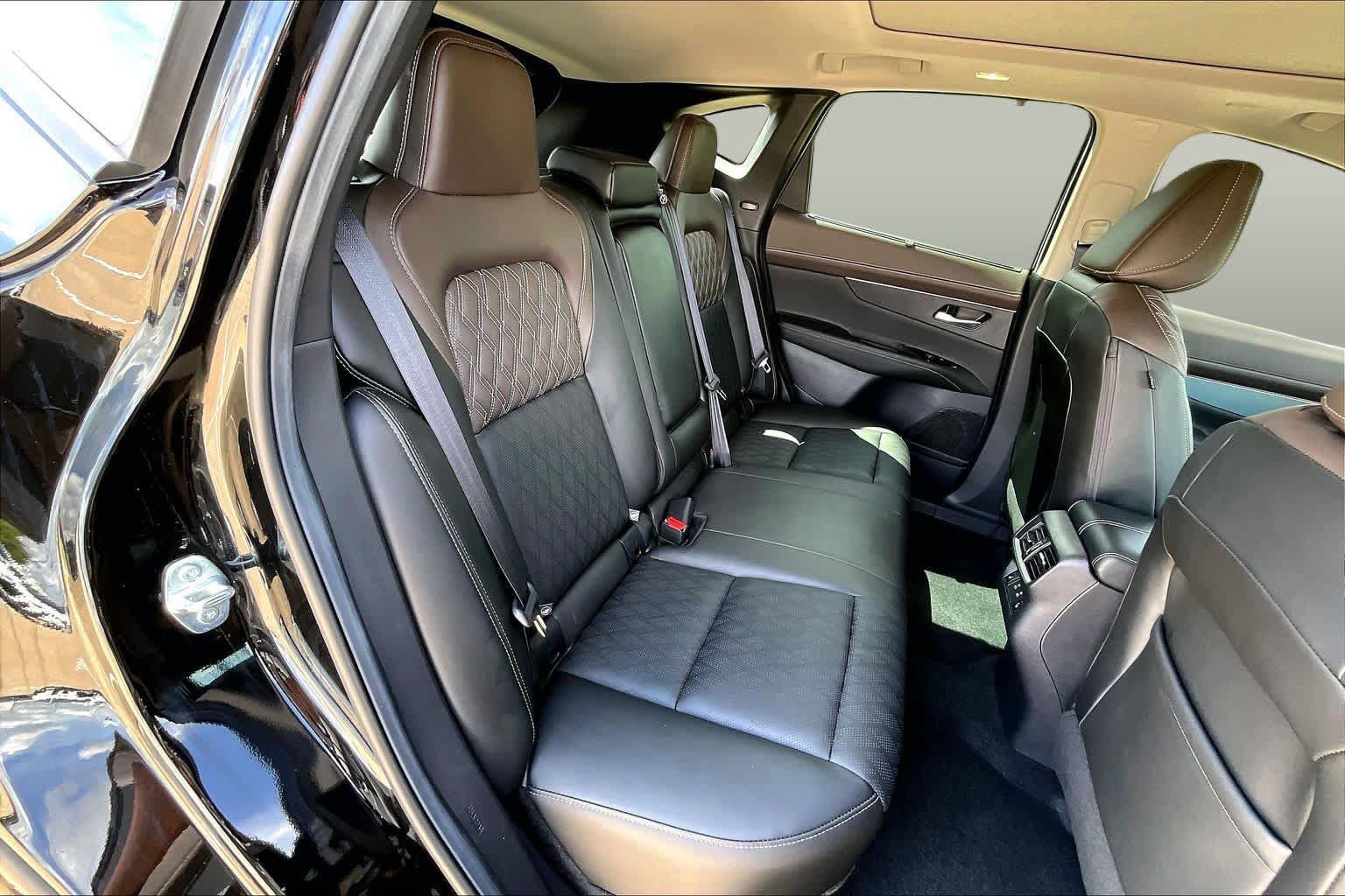 Used 2025 Nissan Murano Platinum w/ Cargo Package AWD/4WD image 20