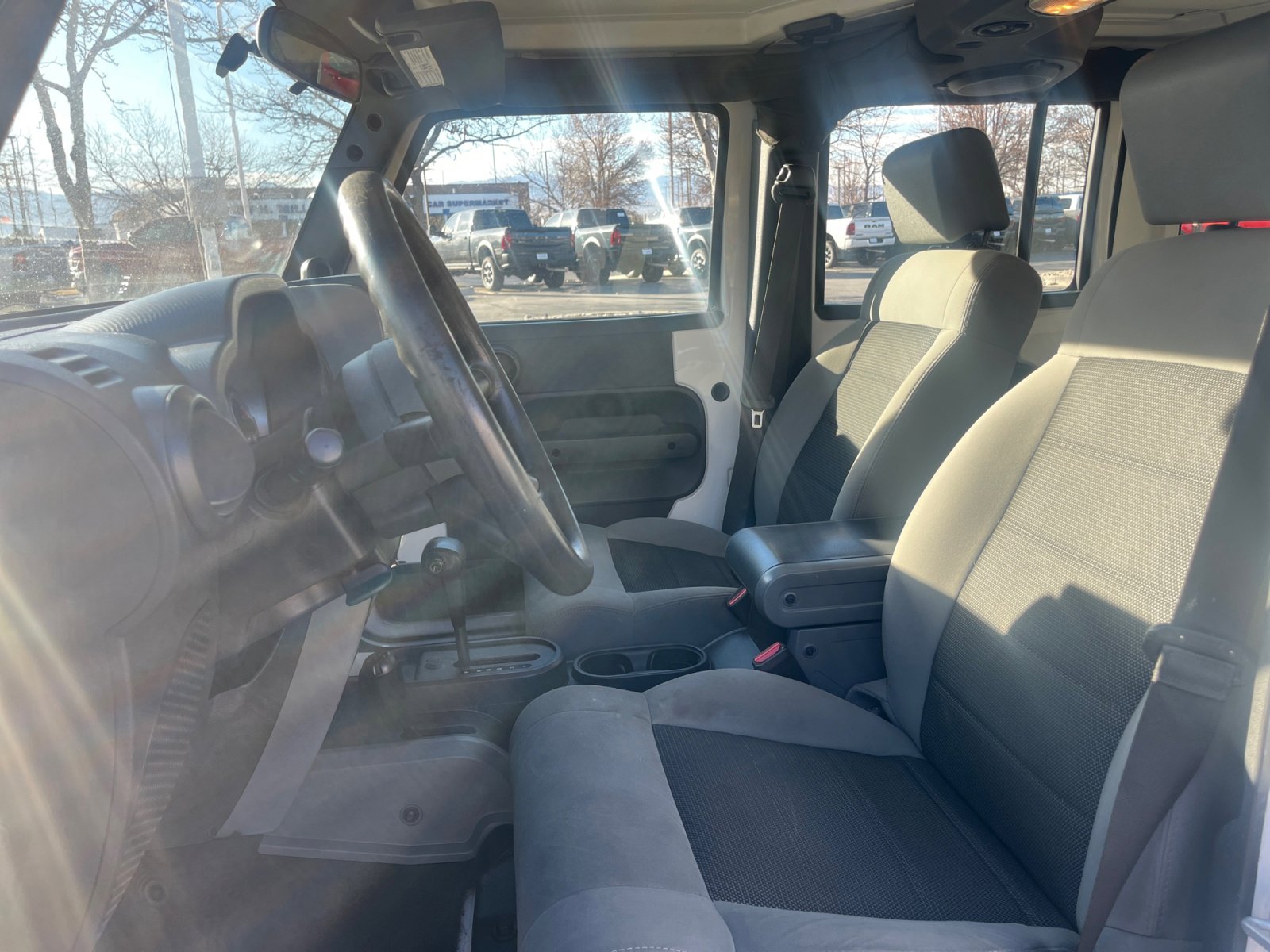 Used 2010 Jeep Wrangler Unlimited Sport image 12