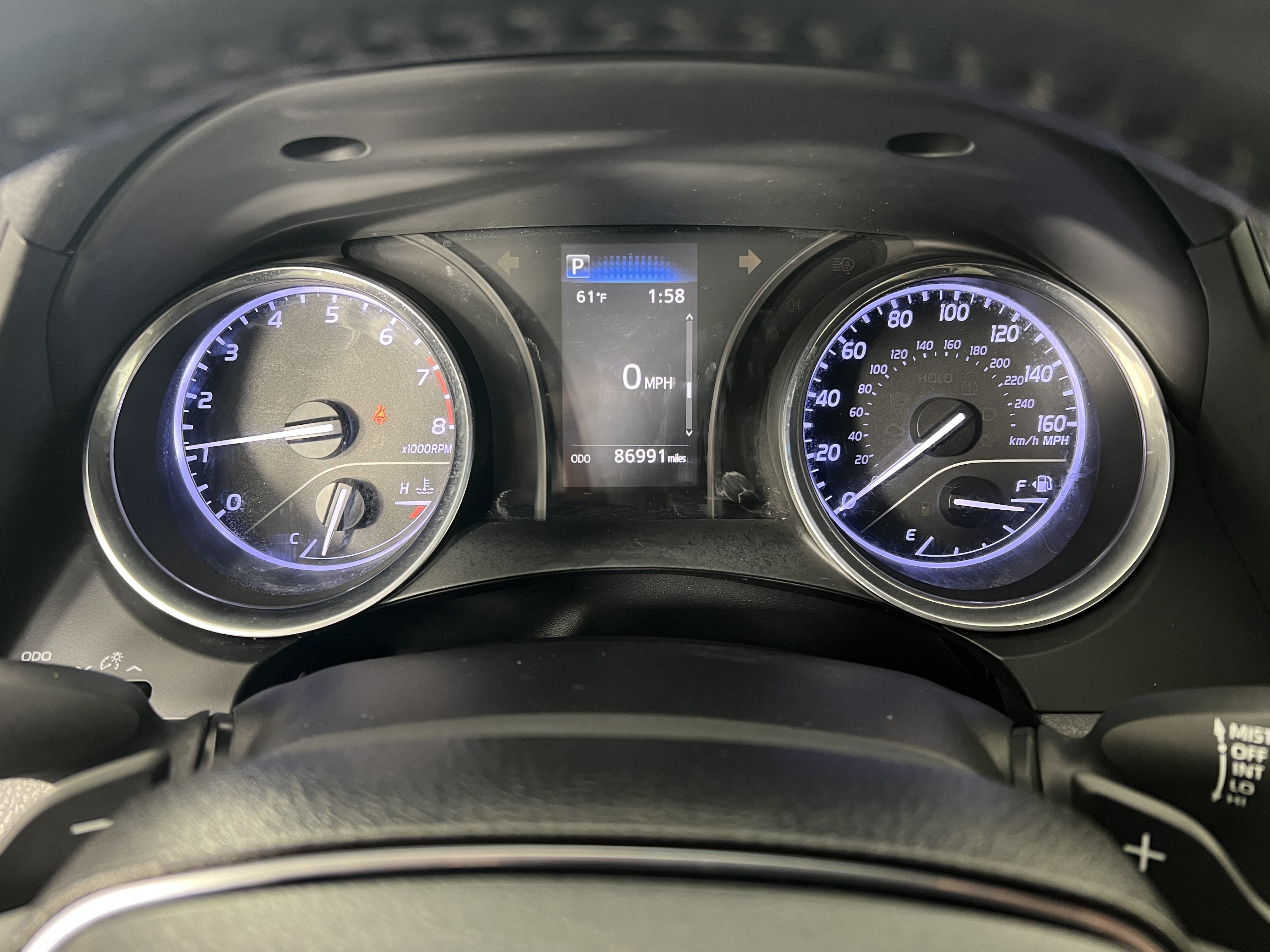 Used 2019 Toyota Camry SE FWD image 26