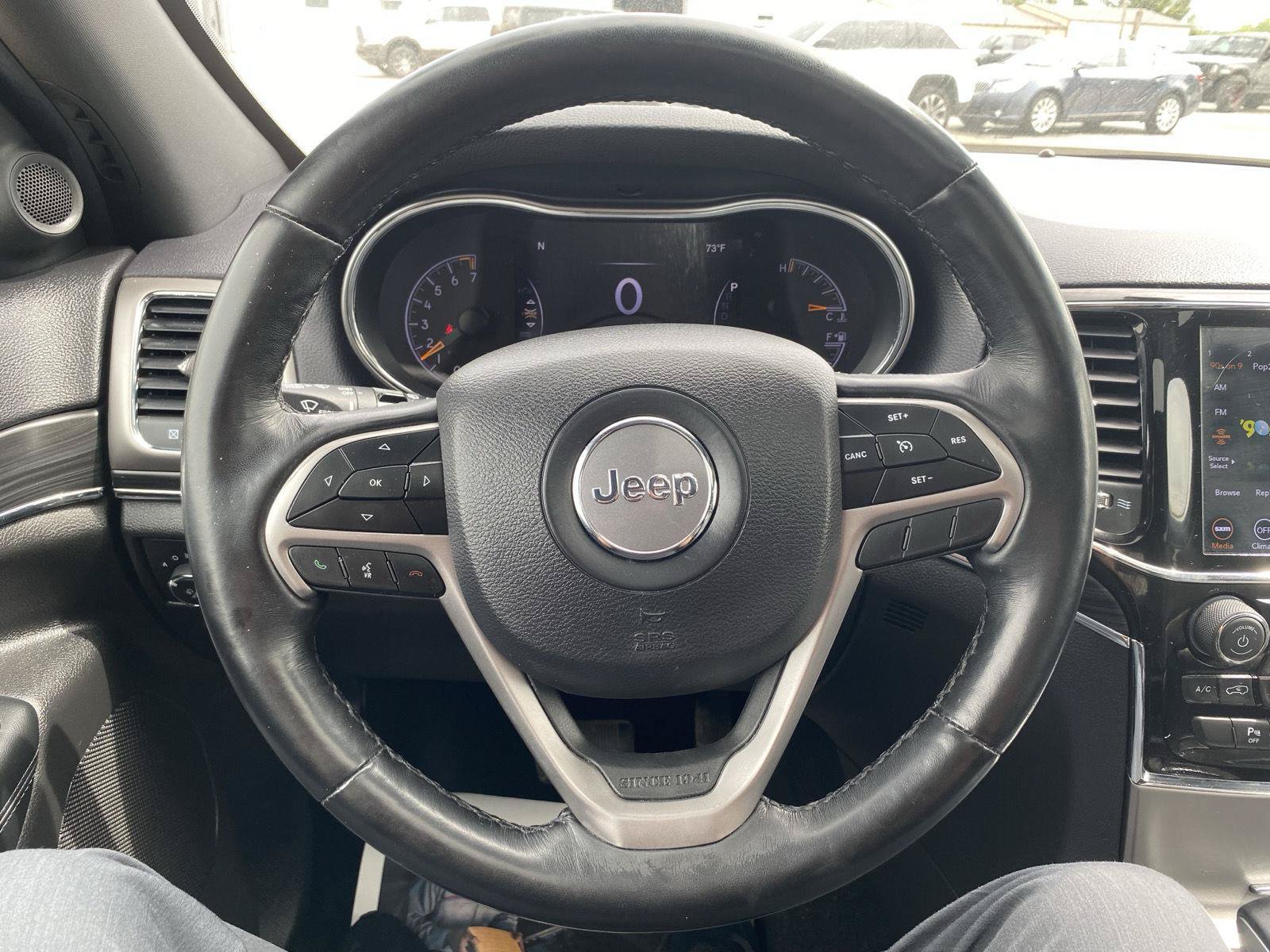 Used 2020 Jeep Grand Cherokee Limited AWD/4WD image 18