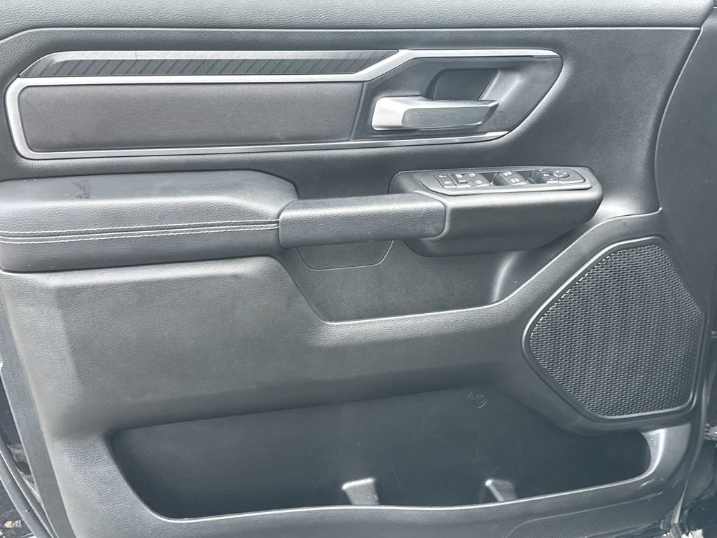 Used 2025 RAM 1500 Big Horn AWD/4WD image 10