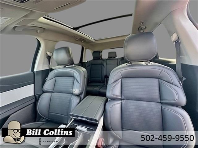 New 2024 Lincoln Nautilus Reserve w/ Equipment Group 203A image 9