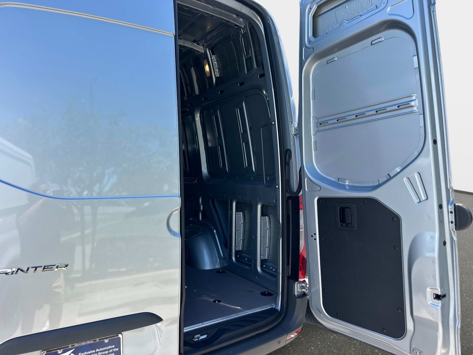 New 2025 Mercedes-Benz Sprinter 2500 image 7