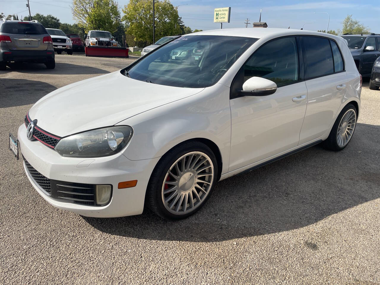 Used 2014 Volkswagen GTI Wolfsburg Edition image 4