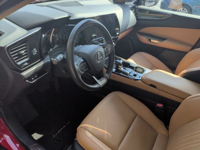 Used 2025 Lexus NX 250 FWD w/ Accessory Package (K3) image 18