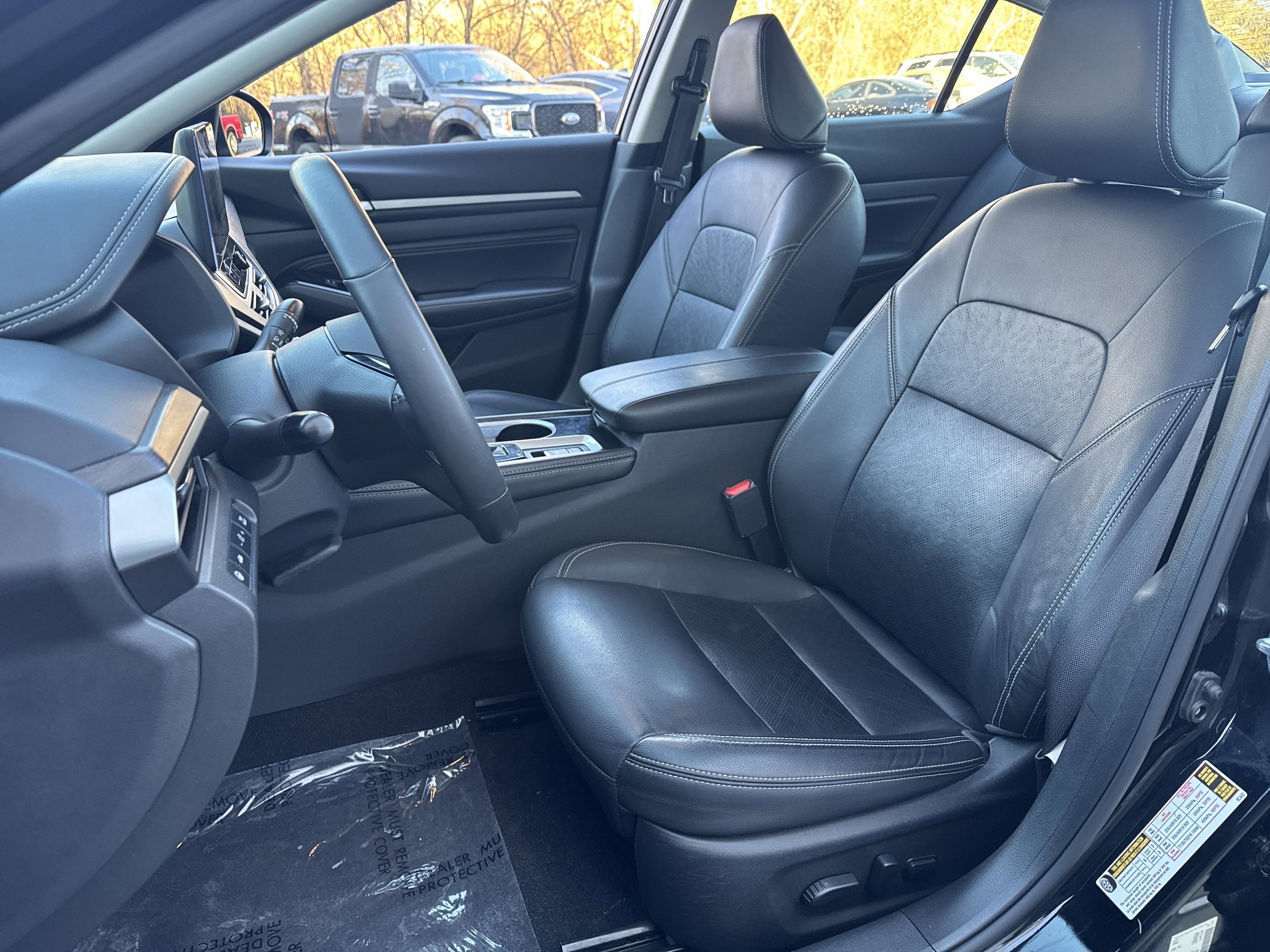 Used 2023 Nissan Altima 2.5 SL FWD image 4