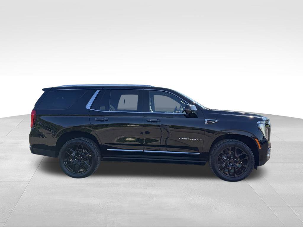 Used 2026 GMC Yukon Denali w/ Sun & Power Step Package AWD/4WD image 28
