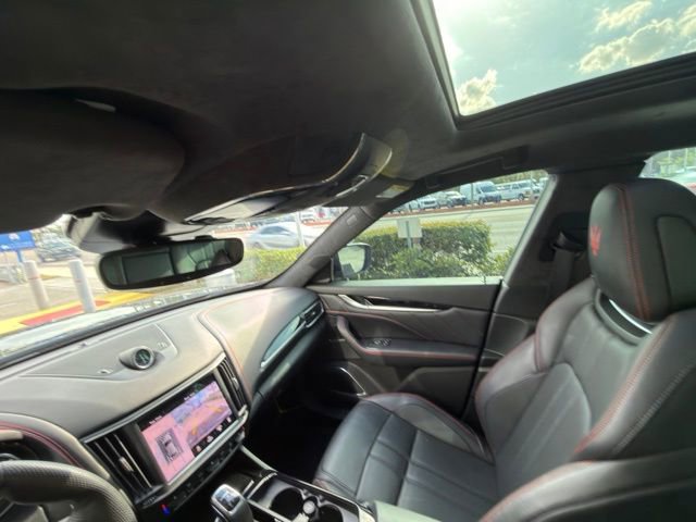 Used 2022 Maserati Levante Modena AWD/4WD image 14