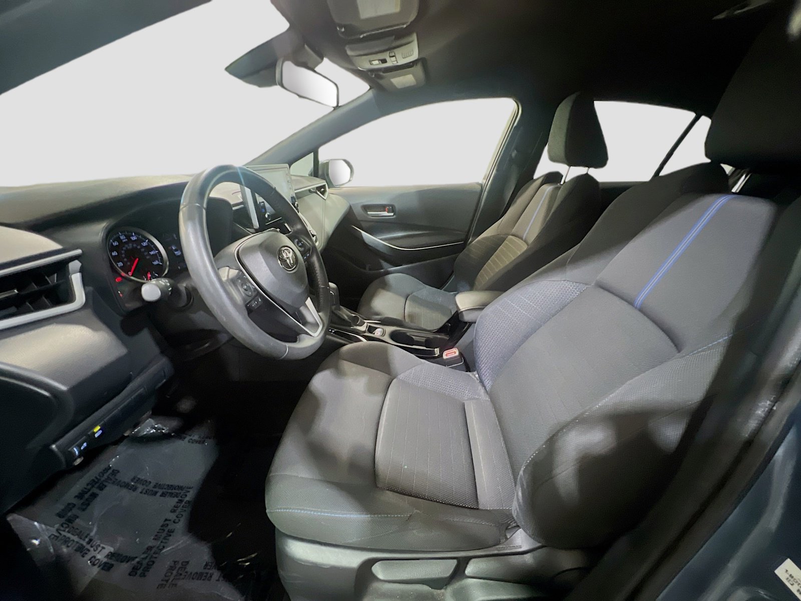 Used 2021 Toyota Corolla SE w/ Carpet Mat Package (TMS) image 14