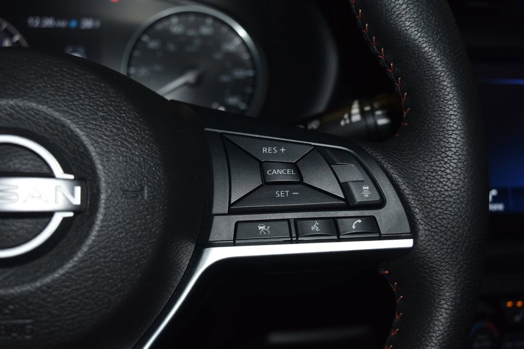 Used 2024 Nissan Kicks SR w/ SR Premium Package image 9