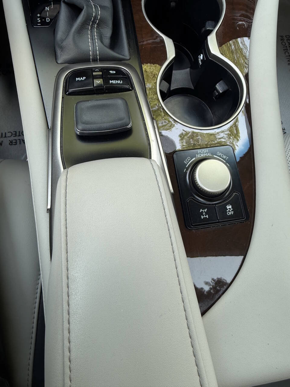 Used 2019 Lexus RX 350 AWD w/ Navigation Package image 18