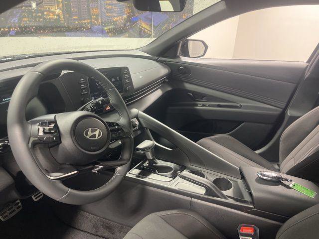 New 2026 Hyundai Elantra Sport image 10