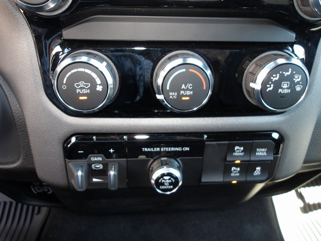 New 2025 RAM 1500 Big Horn w/ Trailer Tow Group image 14