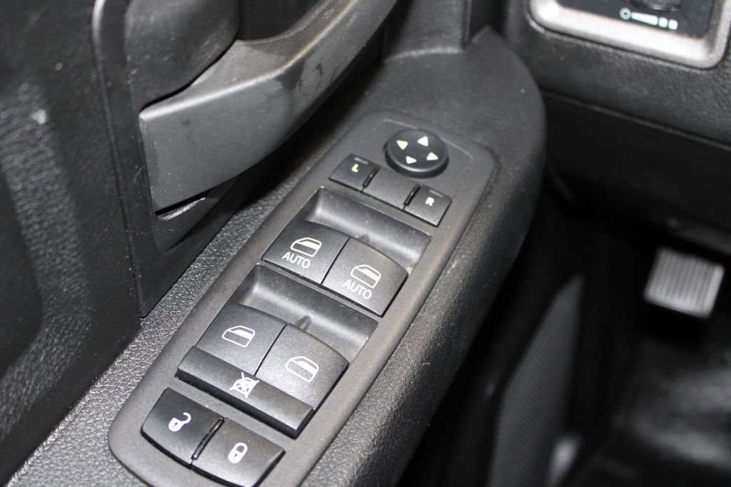 Used 2023 RAM 1500 Tradesman image 36