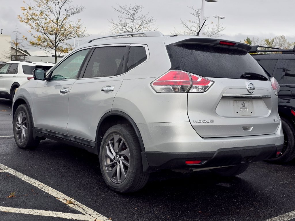 Used 2016 Nissan Rogue SL w/ SL Premium Package AWD/4WD image 5