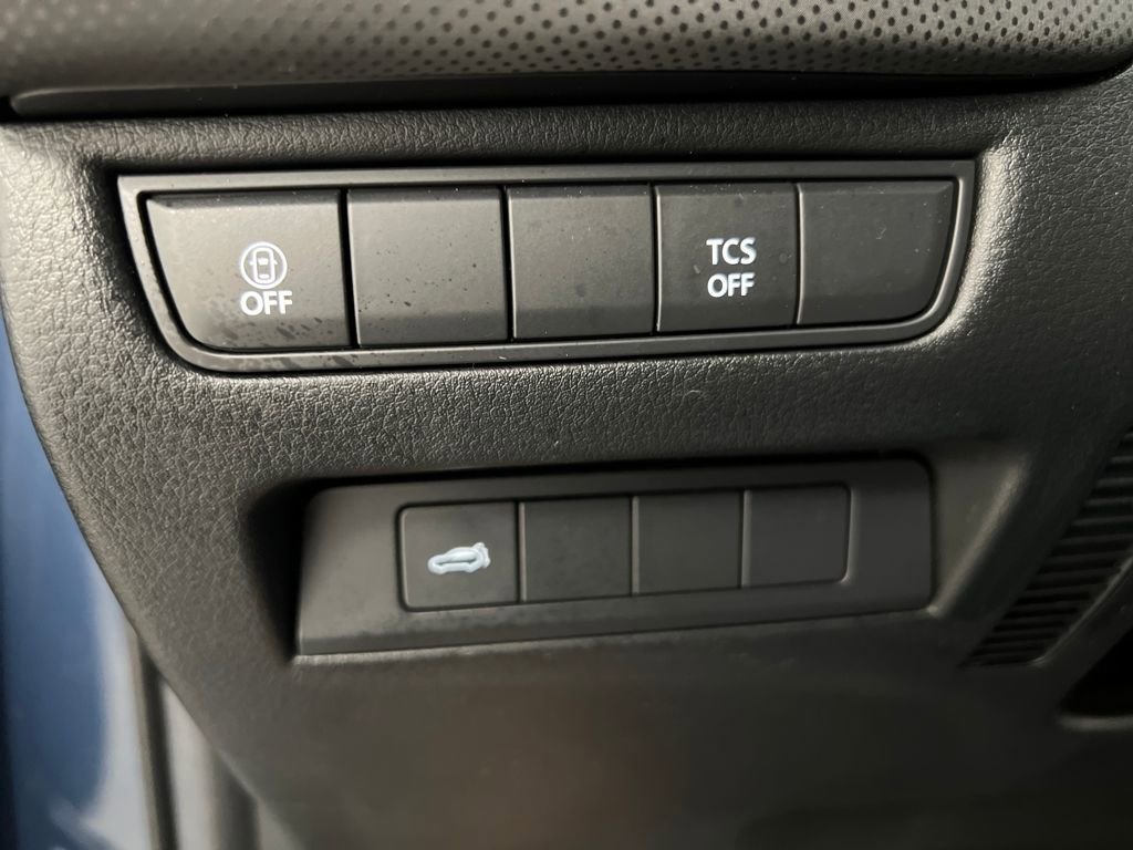 Used 2025 MAZDA CX-50 AWD 2.5 S w/ Premium Package image 46