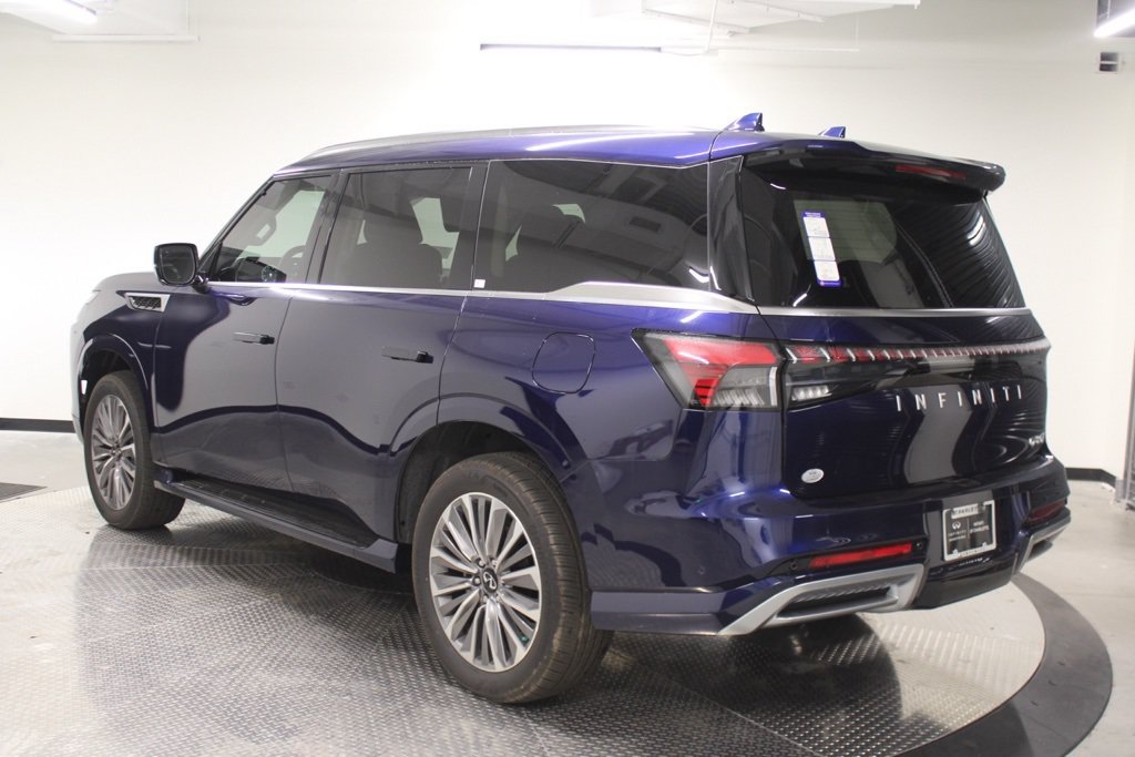 New 2025 INFINITI QX80 Luxe AWD/4WD image 3