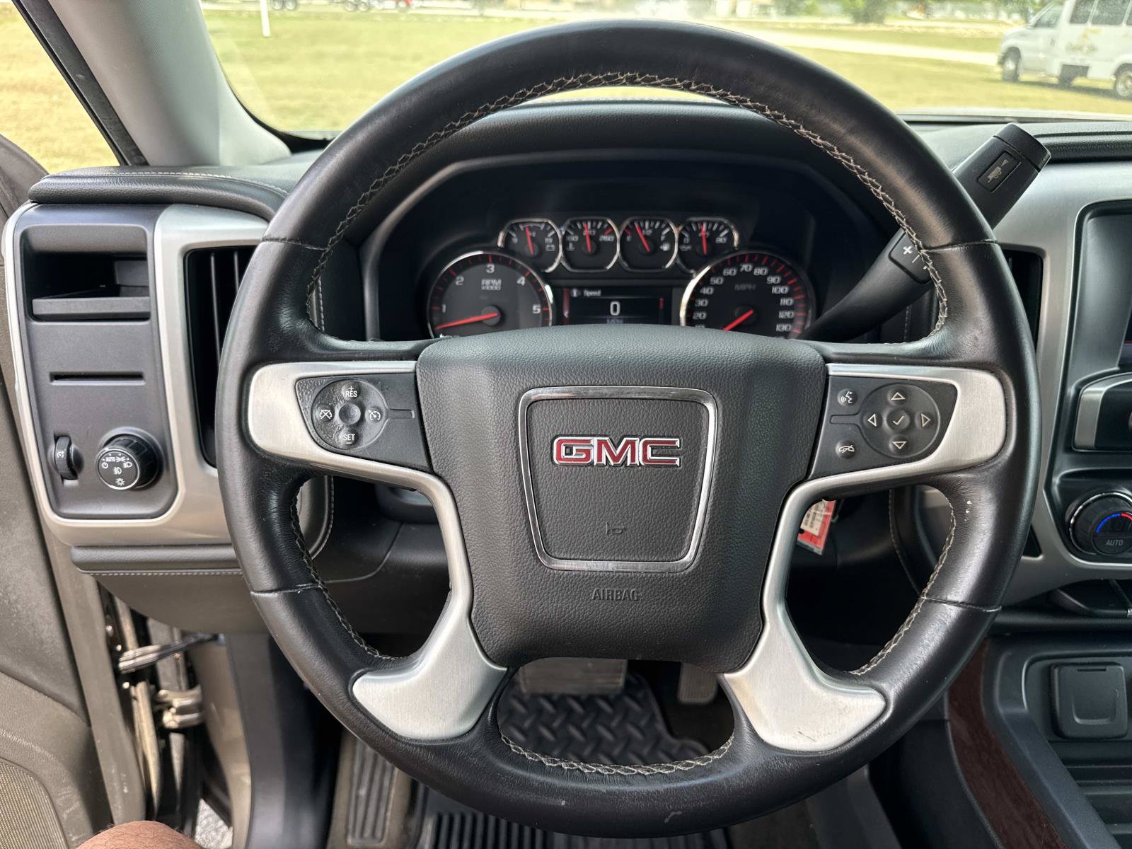 Used 2015 GMC Sierra 1500 SLE w/ SLE Value Package RWD image 33