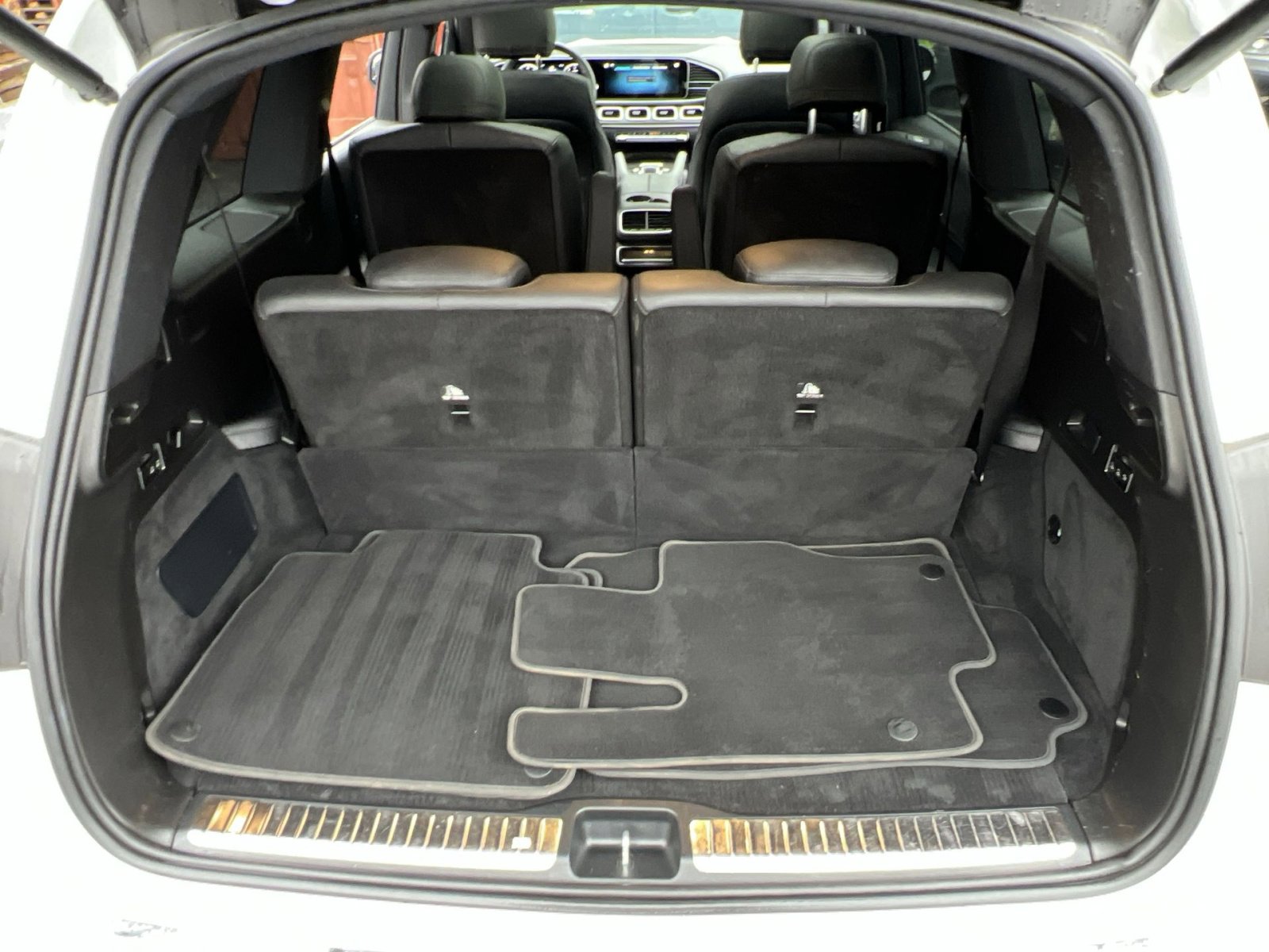 Certified 2022 Mercedes-Benz GLS 450 4MATIC image 25