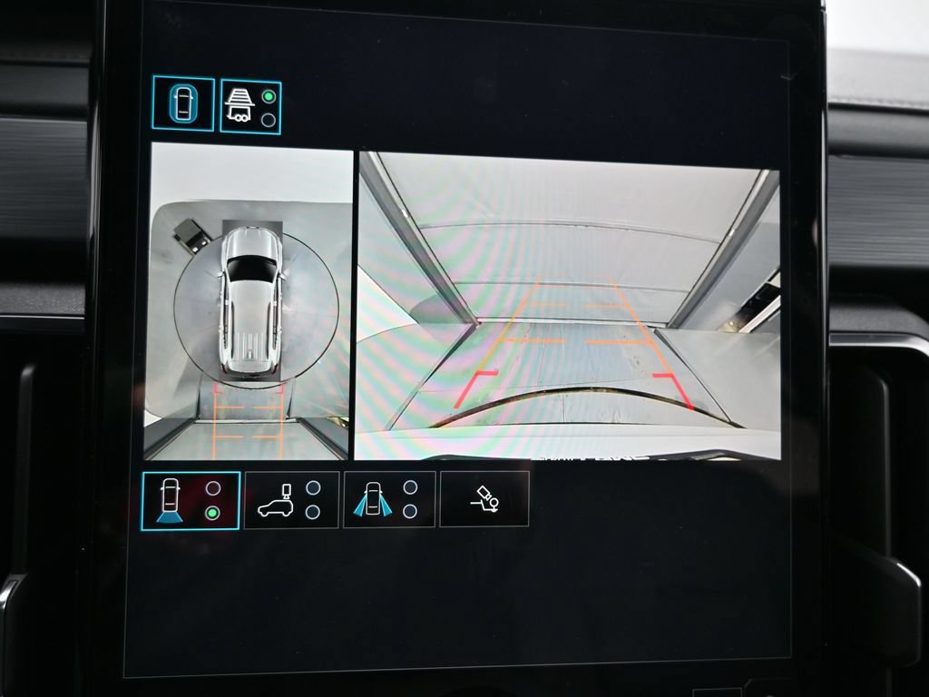 New 2026 GMC Acadia AT4 w/ Luxury Package AWD/4WD image 18