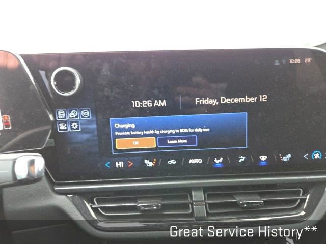 Used 2025 Chevrolet Equinox EV RS image 11