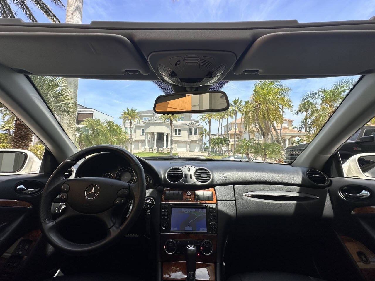 Used 2009 Mercedes-Benz CLK 550 Cabriolet image 11