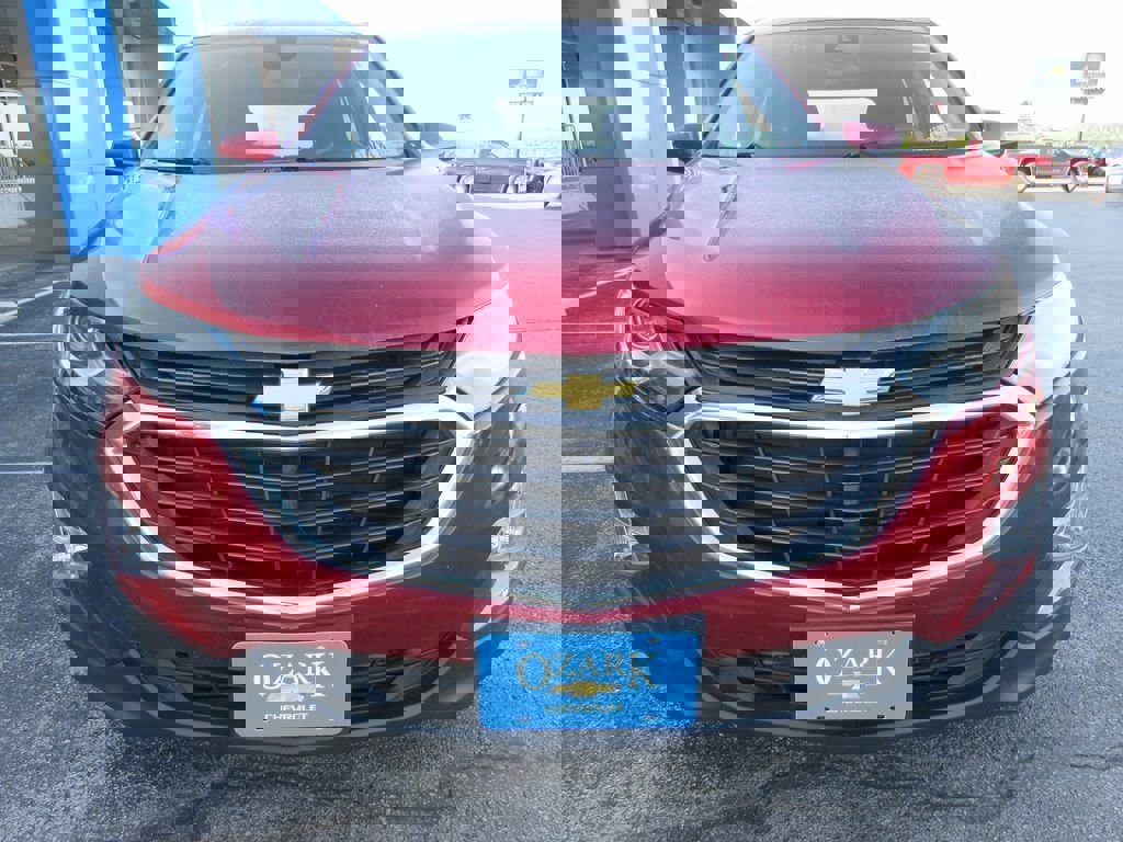 Used 2020 Chevrolet Equinox LT w/ LPO, Floor Liner Package image 8