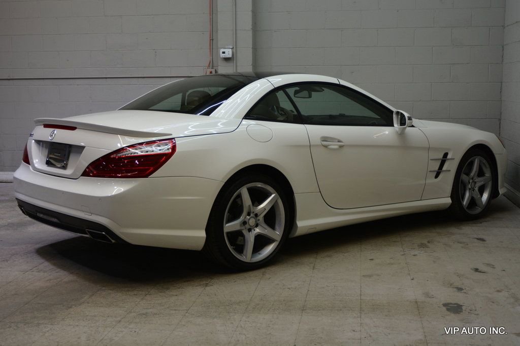 Used 2014 Mercedes-Benz SL 550 image 30