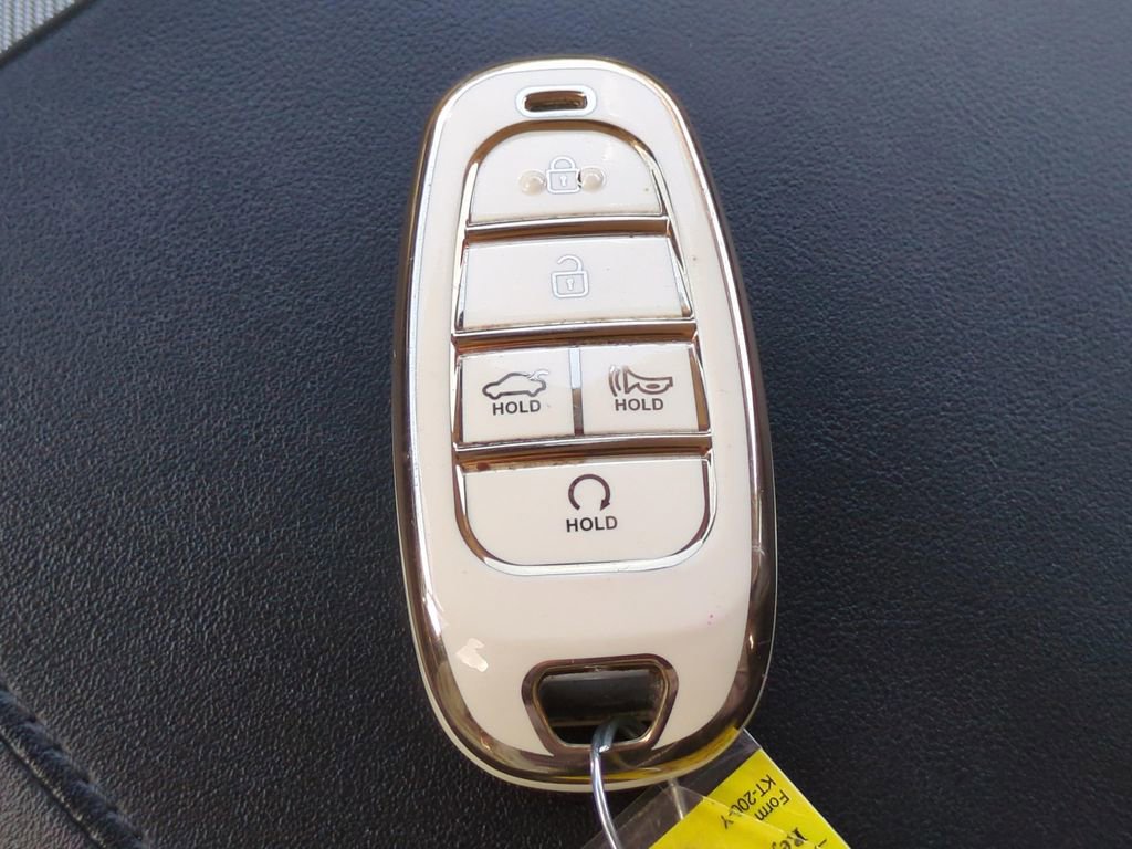 Used 2023 Hyundai Palisade SEL image 25